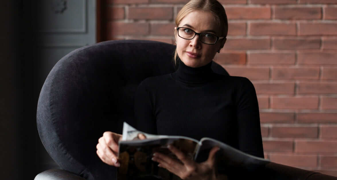 Benefits of age‑gap dating for women